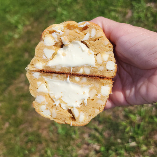 White Chocolate Macadamia